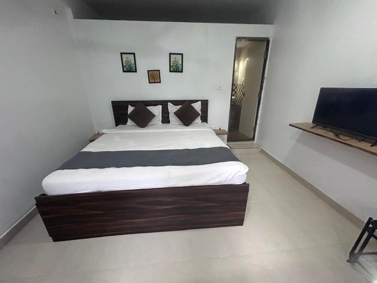 Hotel Baga Place Luaran gambar
