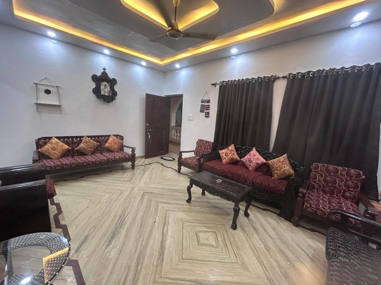Hotel Baga Place Bilik gambar