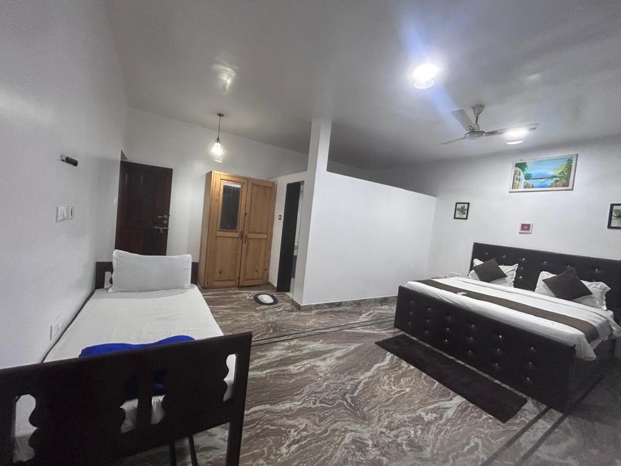 Hotel Baga Place Bilik gambar
